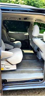 2014 Toyota Sienna LE