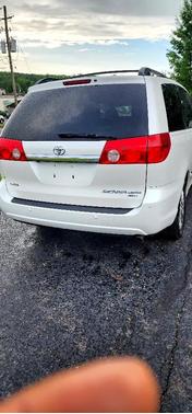 2009 Toyota Sienna XLE