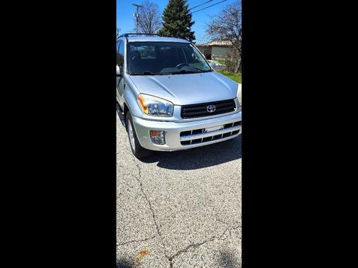 2002 Toyota RAV4 Base