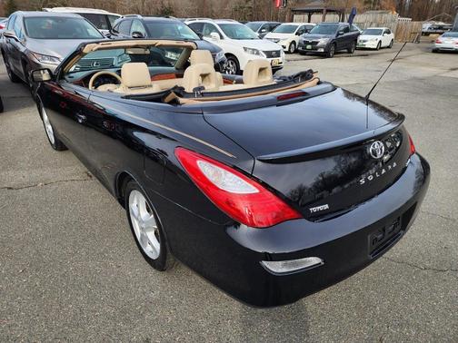 2008 Toyota Camry Solara SE