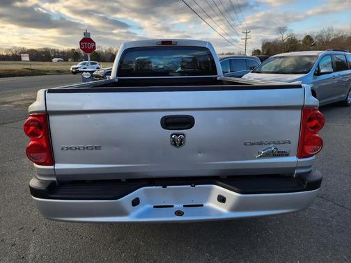 2010 Dodge Dakota Big Horn/Lone Star