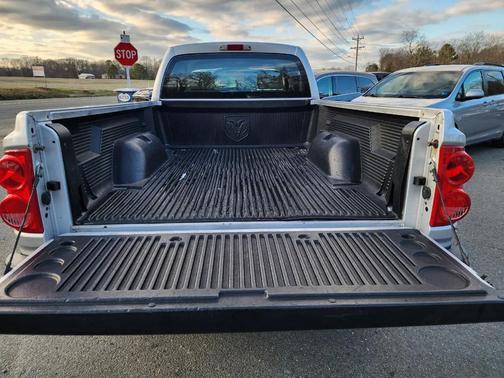 2010 Dodge Dakota Big Horn/Lone Star