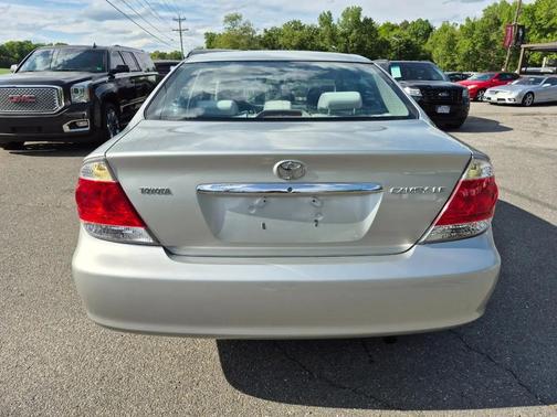 Lunar Mist Metallic 2006 Toyota Camry Base