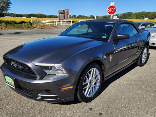 2013 Ford Mustang V6 Premium