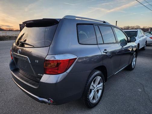 2009 Toyota Highlander Sport