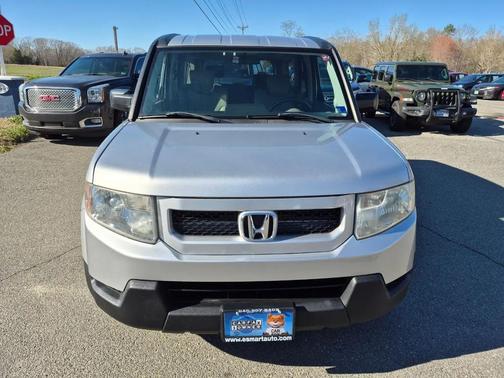 Alabaster Silver Metallic 2010 Honda Element EX 2WD AT with Navigation System