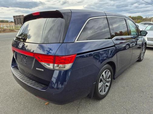 2015 Honda Odyssey Touring