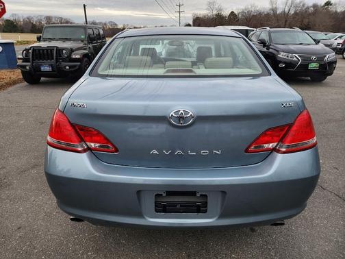 2007 Toyota Avalon Touring