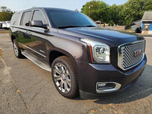 Bronze Alloy Metallic 2016 GMC Yukon XL Denali