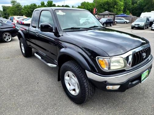 2004 Toyota Tacoma Xtracab