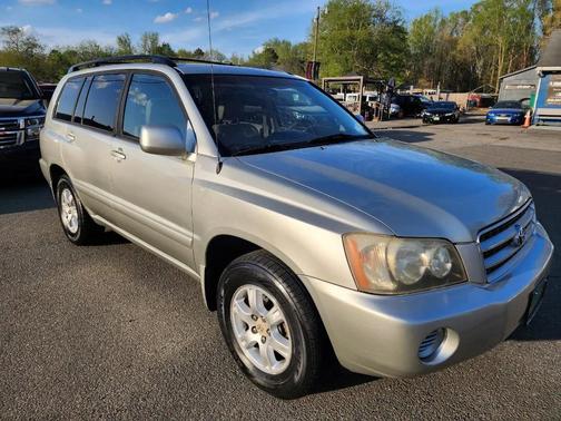 Millennium Silver Metallic 2003 Toyota Highlander Base