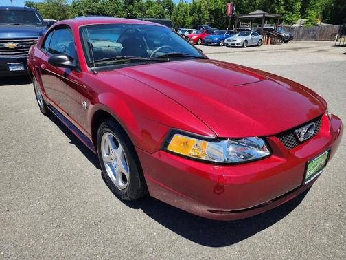 Red 2004 Ford Mustang Premium