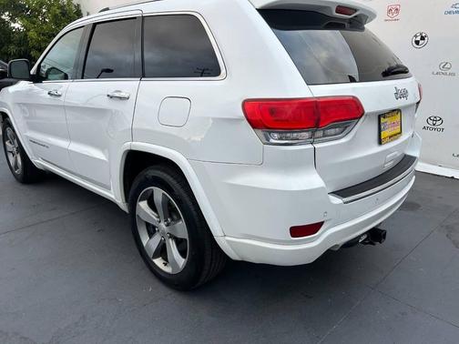 White 2014 Jeep Grand Cherokee Overland