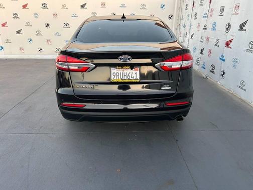 2020 Ford Fusion SE 4dr Sedan