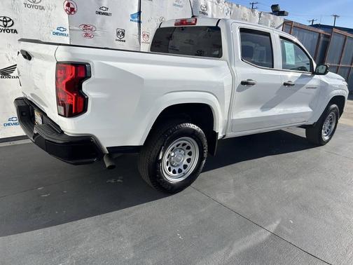 Off White 2023 Chevrolet Colorado WT