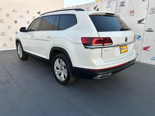 White 2021 Volkswagen Atlas 3.6L SE w/Technology