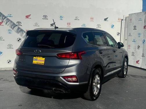 2019 Hyundai SANTA FE SE 2.4