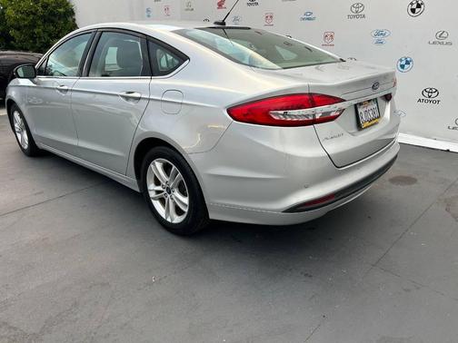 Silver 2018 Ford Fusion SE