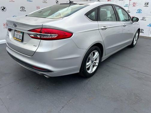 Silver 2018 Ford Fusion SE