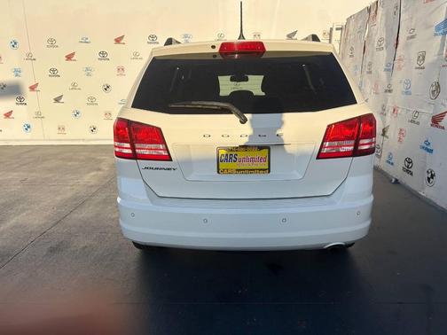 Vice White 2020 Dodge Journey SE Value