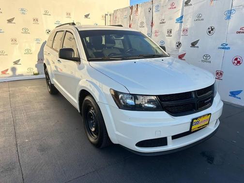 Vice White 2020 Dodge Journey SE Value