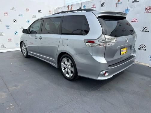 Silver 2012 Toyota Sienna SE