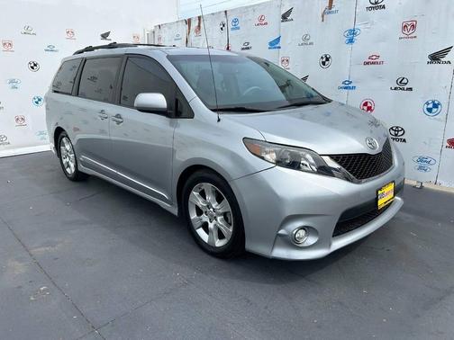 Silver 2012 Toyota Sienna SE