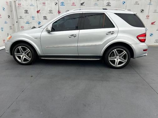 2009 Mercedes-Benz M-Class ML 63 AMG AWD 4MATIC 4dr SUV