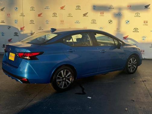 2021 Nissan Versa 1.6 SV