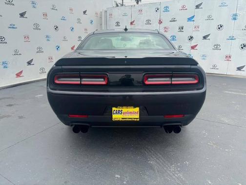 2018 Dodge Challenger SXT