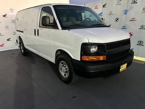 2015 Chevrolet Express 2500 Work Van