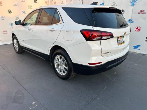White 2022 Chevrolet Equinox 1LT