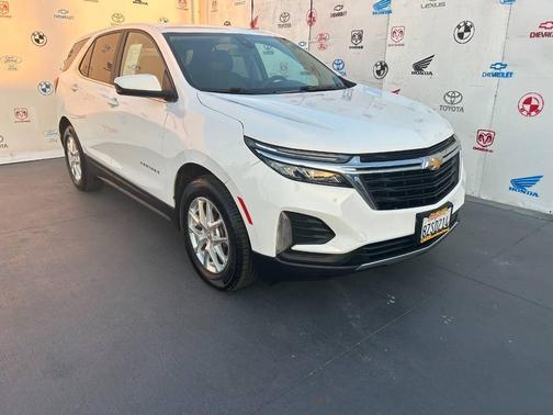 White 2022 Chevrolet Equinox 1LT