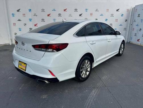 2019 Hyundai SONATA SE