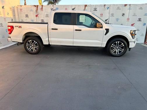 White 2023 Ford F-150 XL