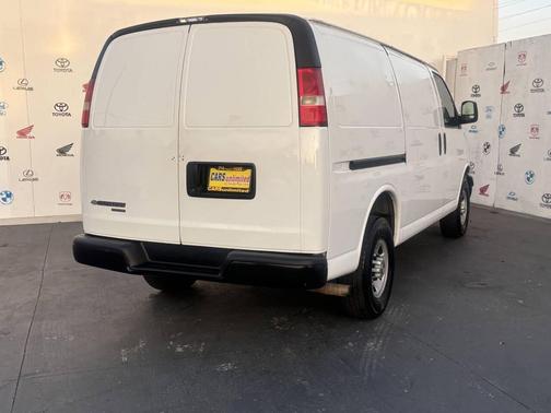2016 Chevrolet Express 2500 Work Van