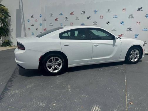 2020 Dodge Charger SXT