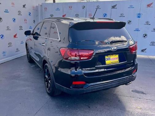 2019 Kia Sorento S