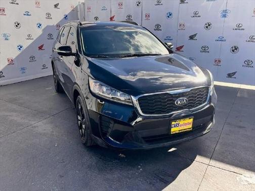 2019 Kia Sorento S