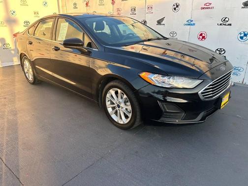 Gray 2019 Ford Fusion SE