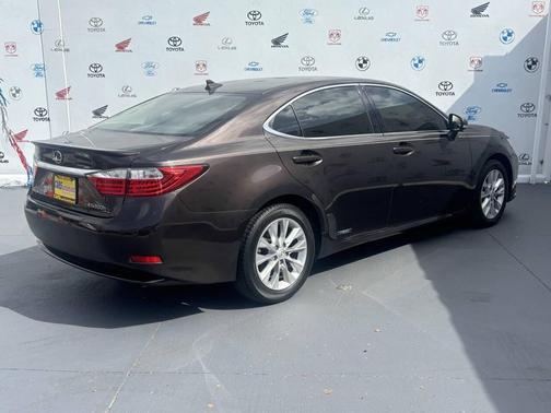 2013 Lexus ES 300h Base