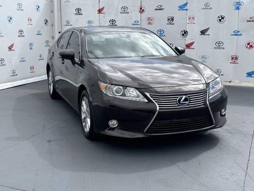 2013 Lexus ES 300h Base