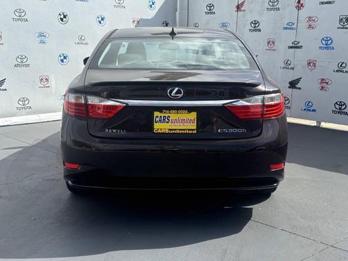2013 Lexus ES 300h Base