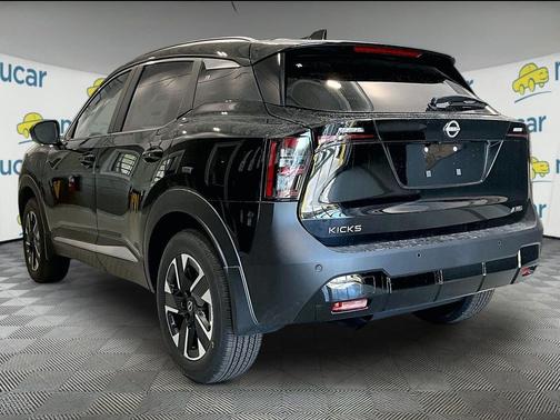 Black 2026 Nissan Kicks SV