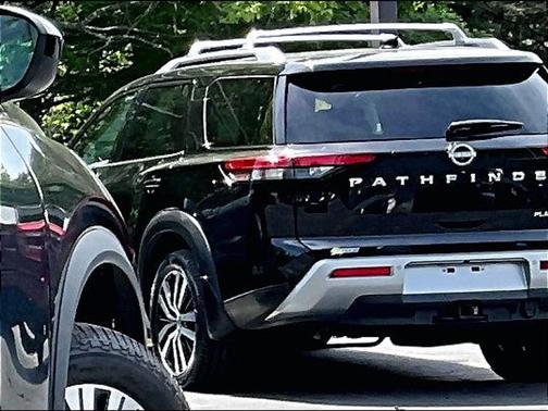Black 2023 Nissan Rogue SV