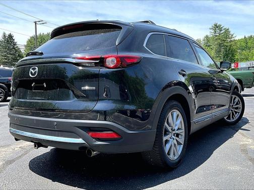 Black 2022 Mazda CX-9 Grand Touring