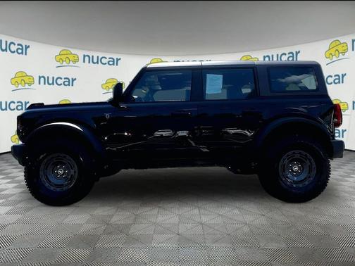 Black 2025 Ford Bronco Base