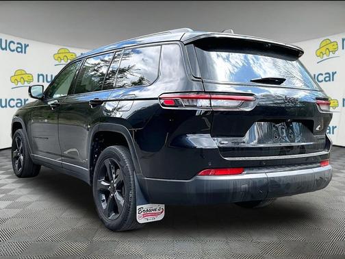Black 2023 Jeep Grand Cherokee L Limited