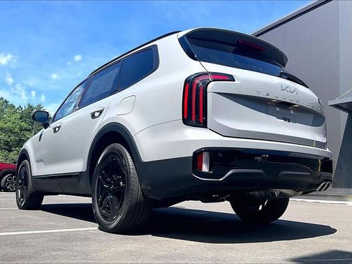 Gray 2024 Kia Telluride EX X-Line