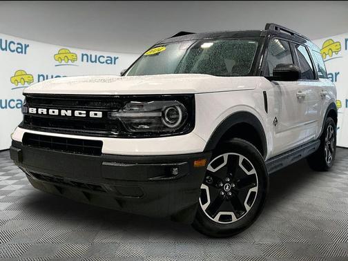 White 2024 Ford Bronco Sport Outer Banks